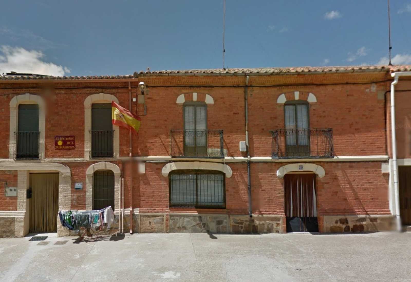 Albergue granja moreruela camino sanabres
