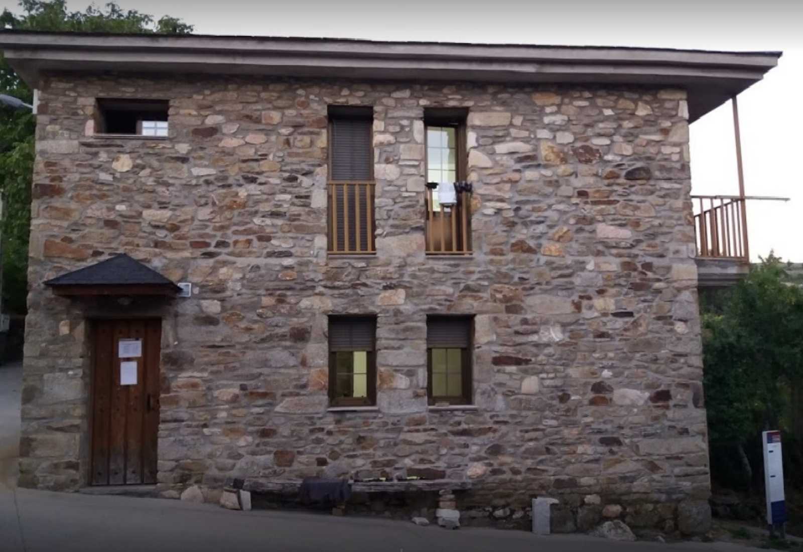 Albergue lubian camino sanabres