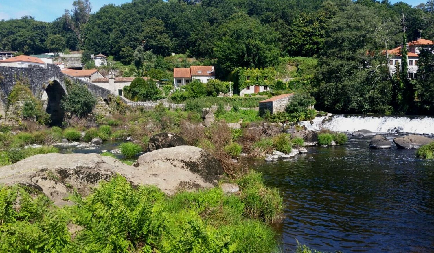 Pueblo negreira camino finisterre muxia
